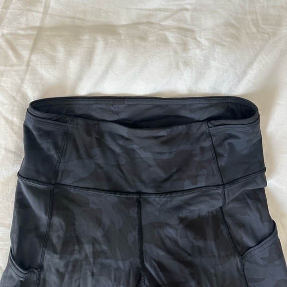 Lululemon Camo leggings - Picture 2 of 2